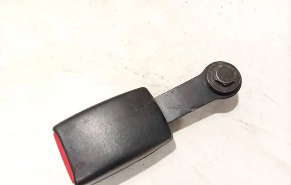 Mitsubishi Galant Front seatbelt buckle