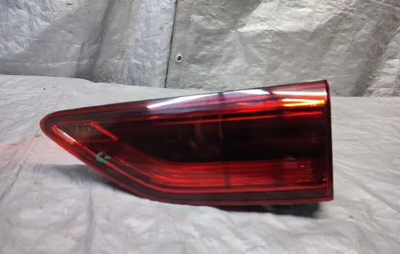 Volkswagen Golf VII Tailgate rear/tail lights 5H0945094C