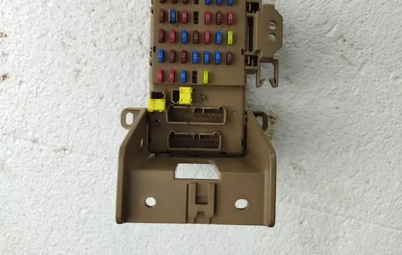 Subaru XV Fuse module