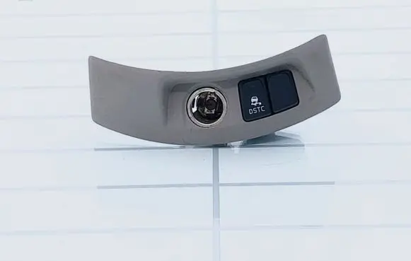 Volvo V50 Cigarette lighter front 8691530 8686026