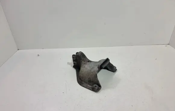 Audi A6 S6 C7 4G Engine mounting bracket 4G0399060G