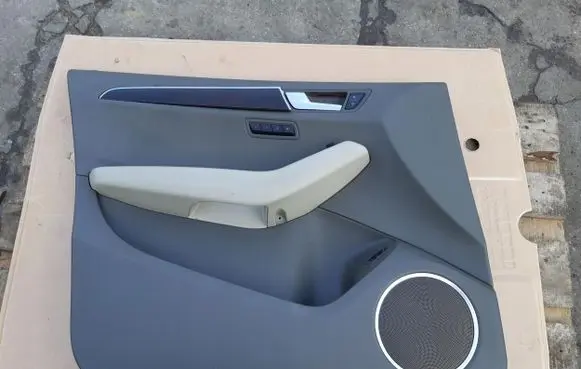 Audi Q5 SQ5 Front door card panel trim