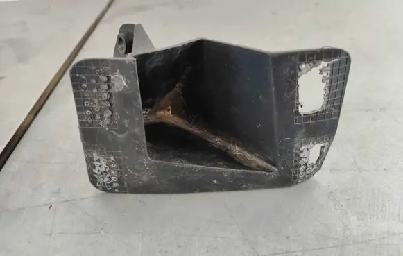 Volvo XC60 Headlight washer nozzle holder 31383000