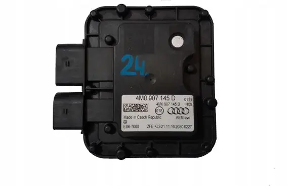 Audi Q7 4M Suspension control unit/module 4M0907145D