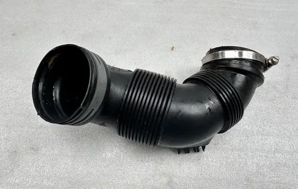 Audi A3 S3 8V Air intake duct part 5Q0129654