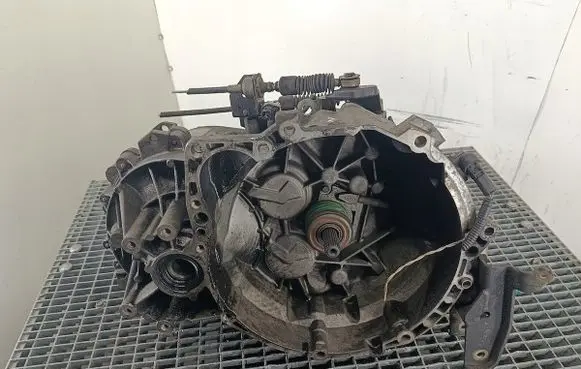 Volvo S40, V40 Manual 5 speed gearbox M5610237651023678