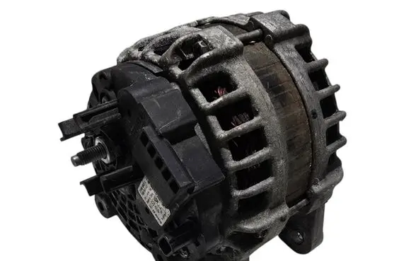 Nissan X-Trail T32 Generator/alternator 231004BE0A F000BL0841