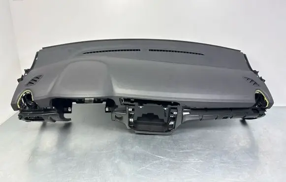MG ZS Dashboard 10321391 G7CF328P0978