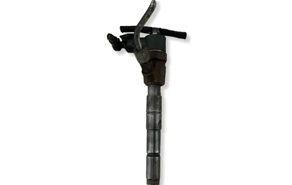 Opel Zafira C Fuel injector 0445110243