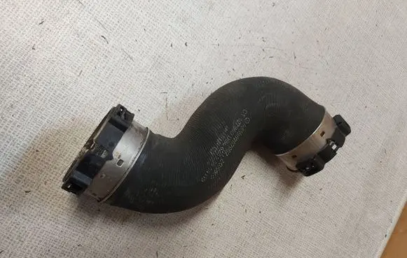 Mercedes-Benz Vito Viano W639 Intercooler hose/pipe A6395282982