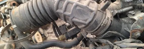 Nissan Juke I F15 Intercooler hose/pipe