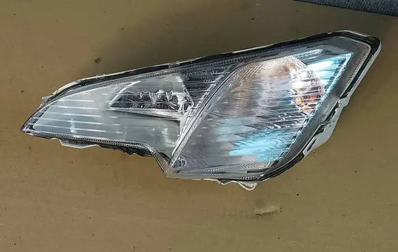 Ford Ecosport Front fog light GN1513B221MB