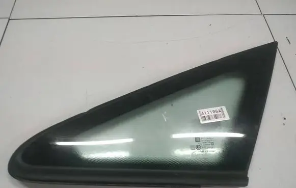Opel Zafira B Front triangle window/glass AS2