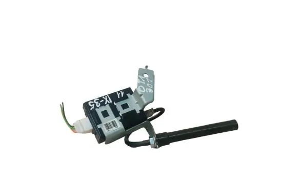 Hyundai ix35 Antenna control unit 954702S000 10R035115