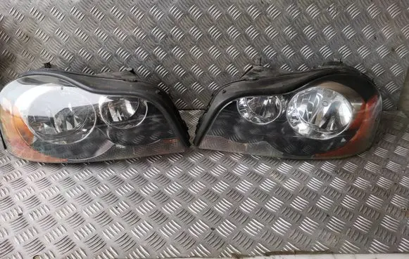 Volvo XC90 Headlights/headlamps set 