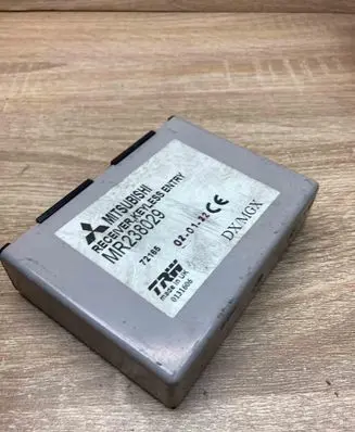 Mitsubishi Space Star Door central lock control unit/module MR238029