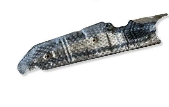 BMW X3 F25 Heat shield in engine bay 8511809 11628511809