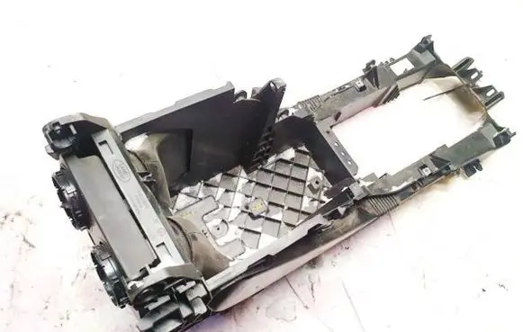 Land Rover Discovery 3 - LR3 Other interior part fji5000031