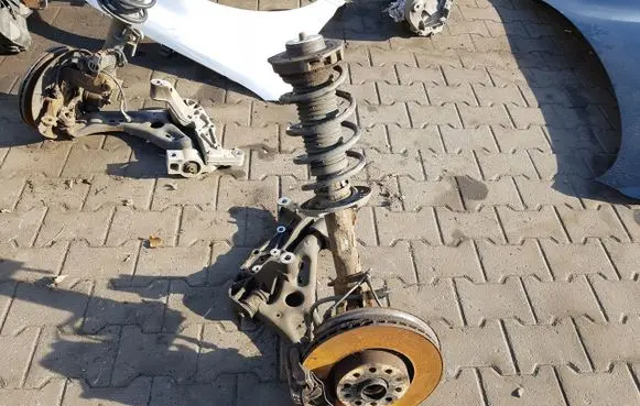 Volkswagen Eos Front wheel hub spindle knuckle