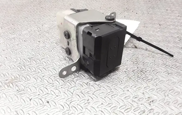 Toyota Corolla Verso AR10 Ignition lock 626399000