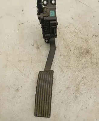 Alfa Romeo 159 Accelerator throttle pedal 60695128 6PV00886000