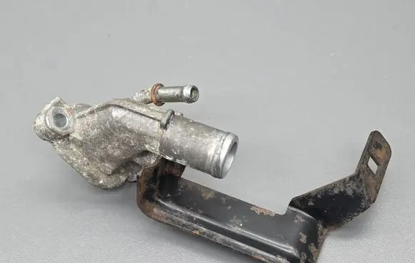 Honda Civic IX Engine coolant pipe/hose 