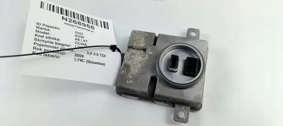 Audi A5 8T 8F Voltage converter inverter 8K0941597