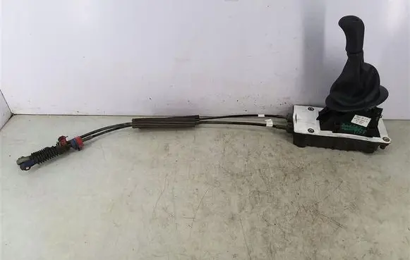 Renault Megane II Gear shifter/selector 8200105010