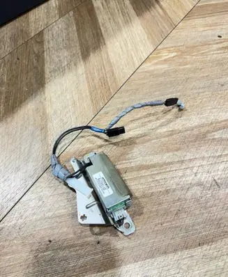 Honda Civic Aerial antenna amplifier 39155SMGE020M1 B1155378