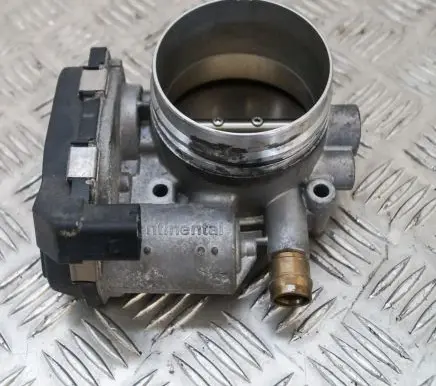 BMW X3 F25 Throttle valve 7597871