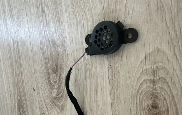 Mercedes-Benz C W205 Parking PDC sensor speaker A0008220000