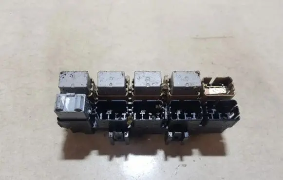 Subaru Outback Fuse box set