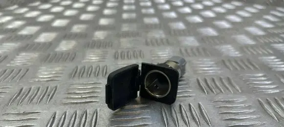 Ford Mondeo MK V Cigarette lighter 