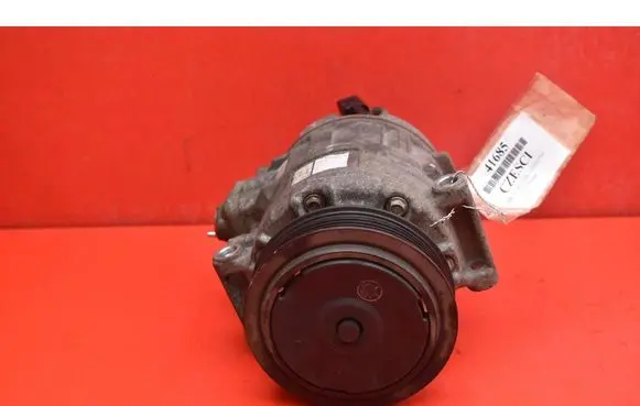 Volkswagen PASSAT B5.5 Air conditioning (A/C) compressor (pump) 1K0820859S