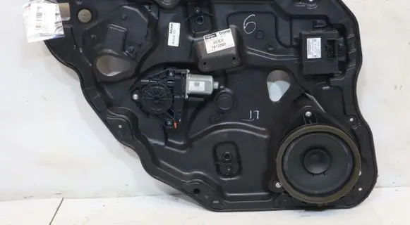 Volvo XC60 Rear window lifting mechanism without motor 966265101