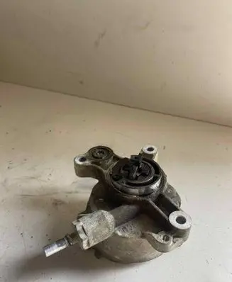 Volvo C30 Vacuum pump D1651B 1406P