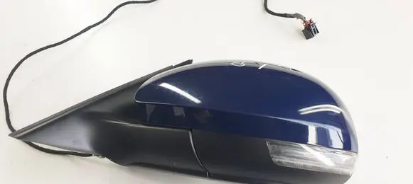 Skoda Yeti (5L) Front door electric wing mirror 