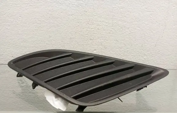 Toyota Camry Front fog light trim/grill 5212706260