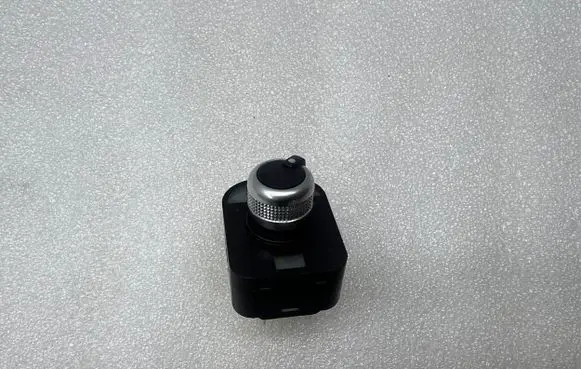 Audi A3 S3 8V Wing mirror switch 8V09595650