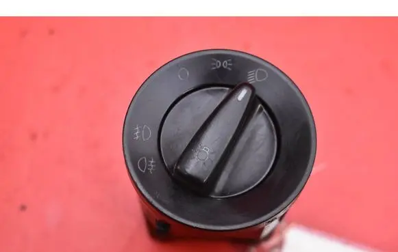 Volkswagen PASSAT B5.5 Light switch 1C0941531A
