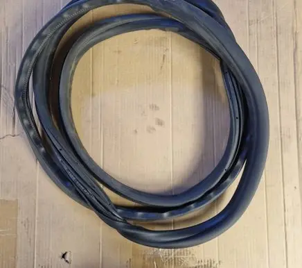 Ford Transit VII Front door rubber seal KK31V20709CA A06643G