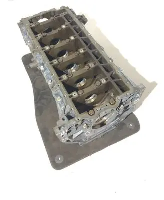 BMW 5 F10 F11 Engine block 7558325 10187826