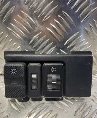 Headlight level height control switch