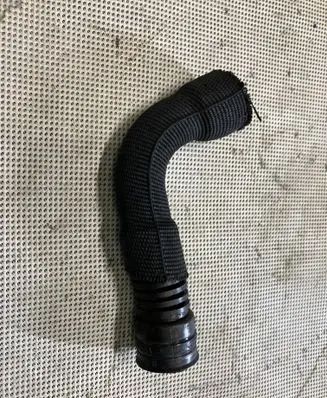 Seat Altea Breather hose/pipe 038103493AL