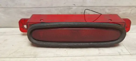 Mazda 3 I Third/center stoplight