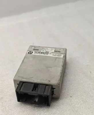 BMW 5 E60 E61 Tow bar trailer control unit/module 9221180 892110