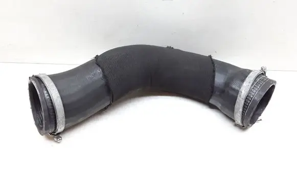 Volvo XC60 Intercooler hose/pipe