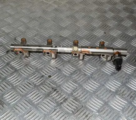 Ford Fiesta Fuel main line pipe CJ5G9H487BA