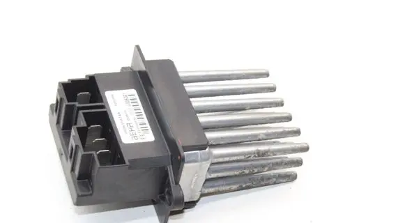 Chrysler 300 - 300C Heater blower motor/fan resistor 05061587AA
