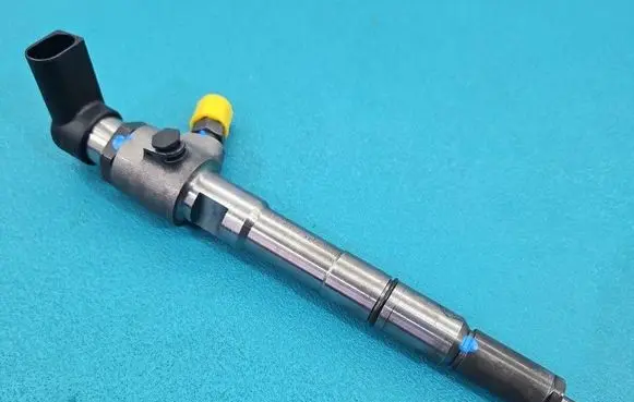 Volkswagen PASSAT B7 Fuel injector 03L130277B IMPRK1594338